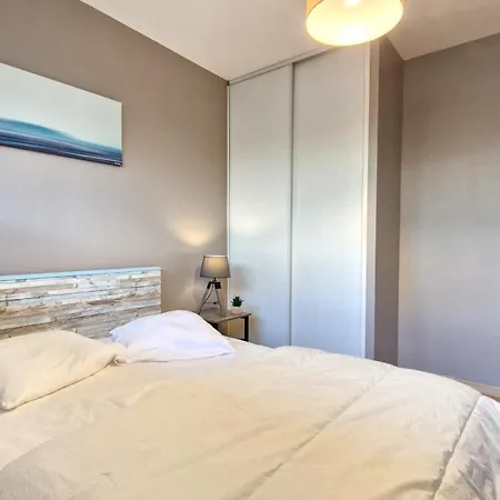 Georges De Didonne - Confort Et Detente Pour Cet - 400m